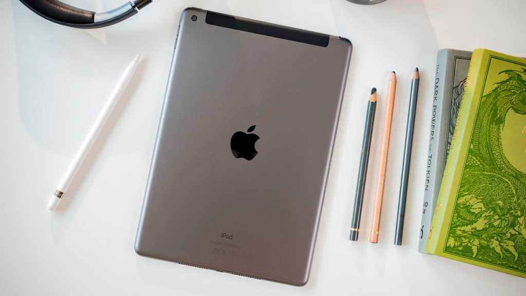 Apple iPad 10.2 (2020) thumbnail 3
