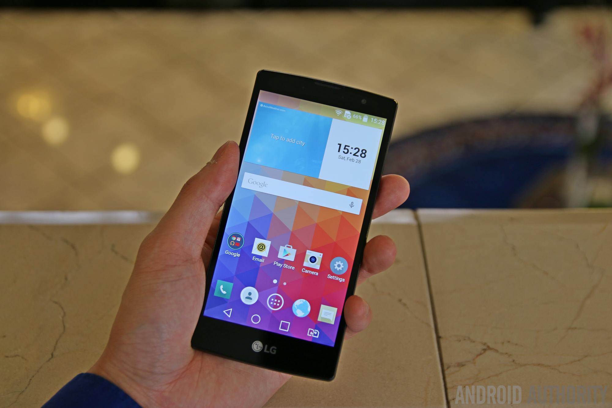 LG Magna thumbnail 6