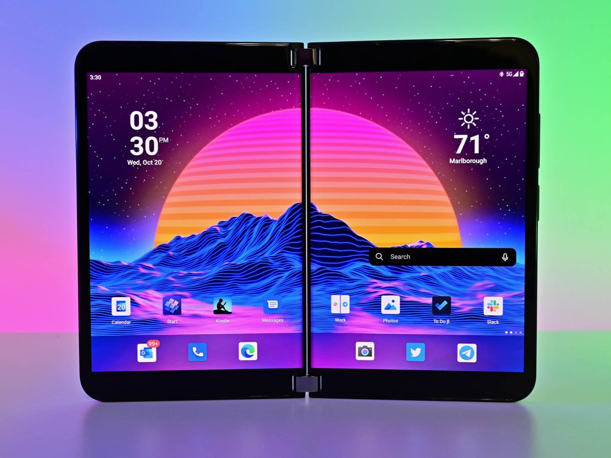 Microsoft Surface Duo 2 thumbnail 2
