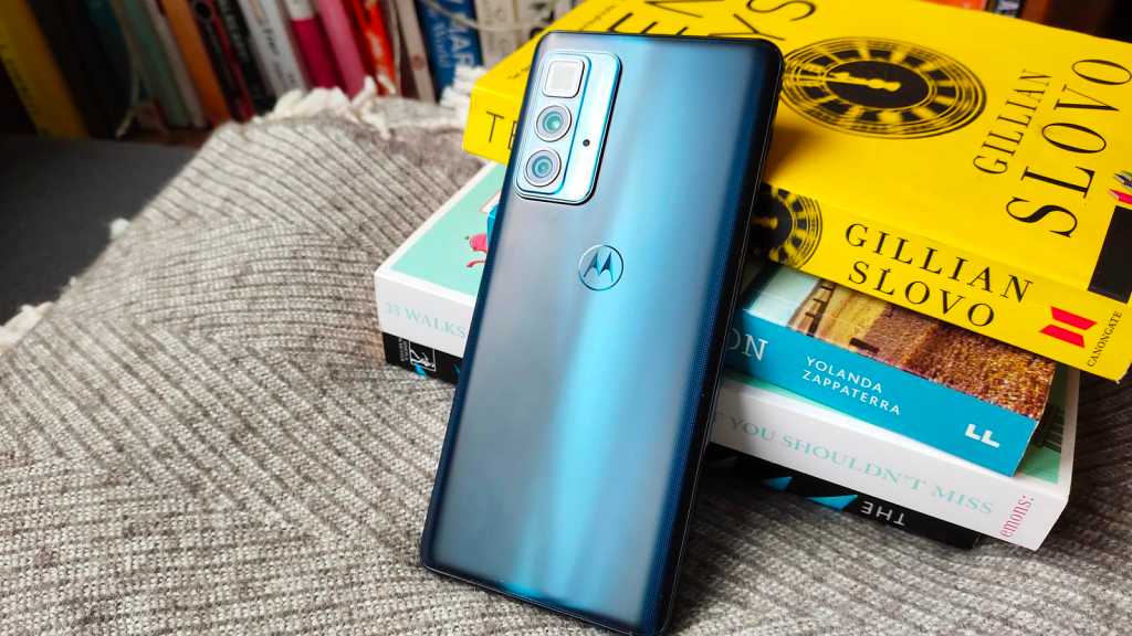 Motorola Edge 20 Pro thumbnail 3