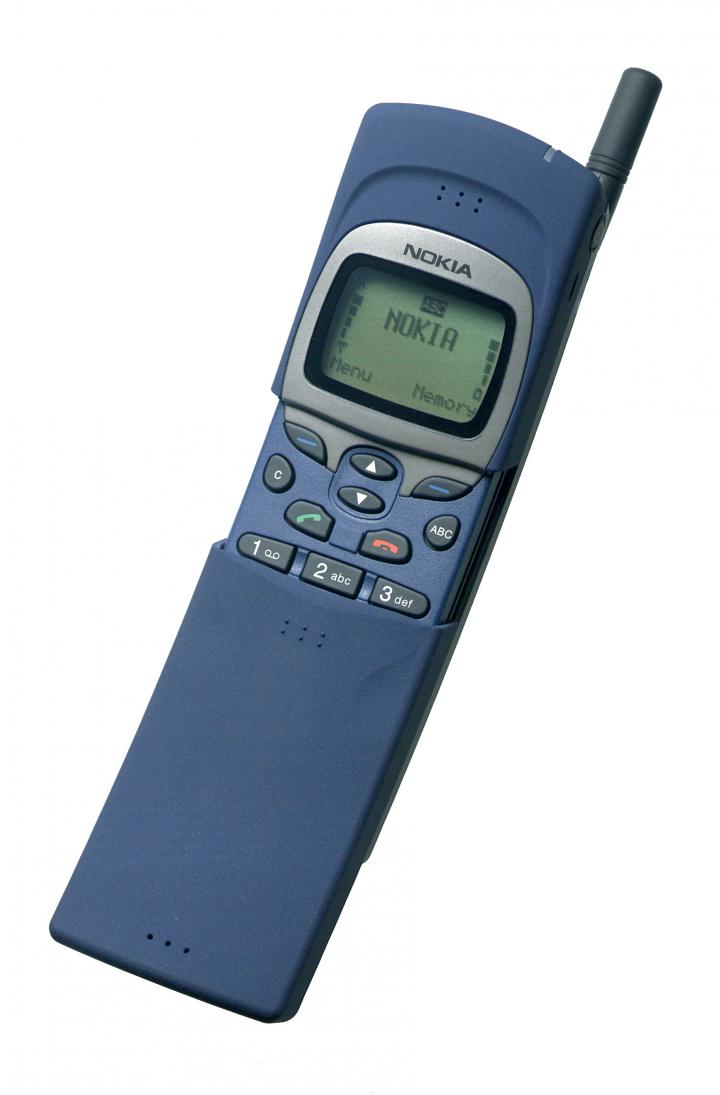 Nokia 8110 thumbnail 4