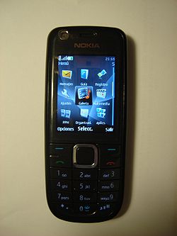 Nokia 3120 classic thumbnail 2