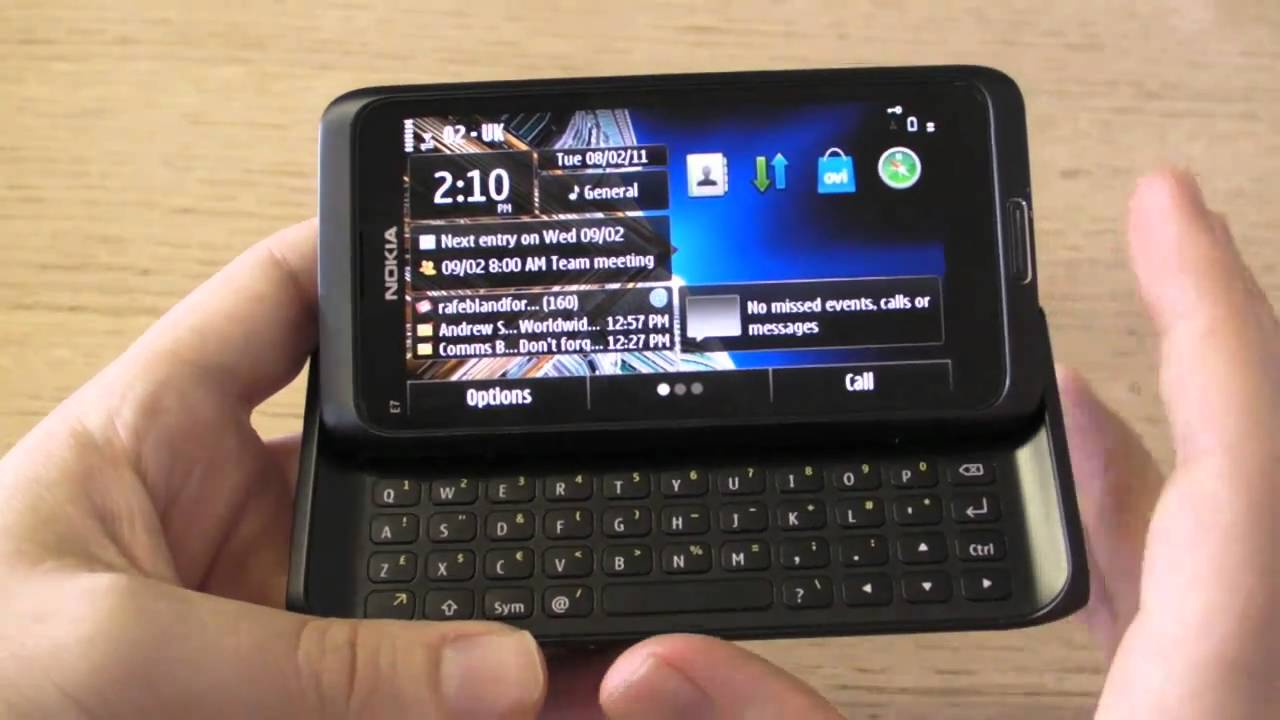 Nokia E7 thumbnail 3