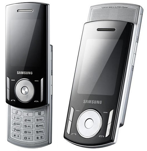 Samsung F400 thumbnail 2