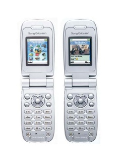 Sony Ericsson Z500 thumbnail 2