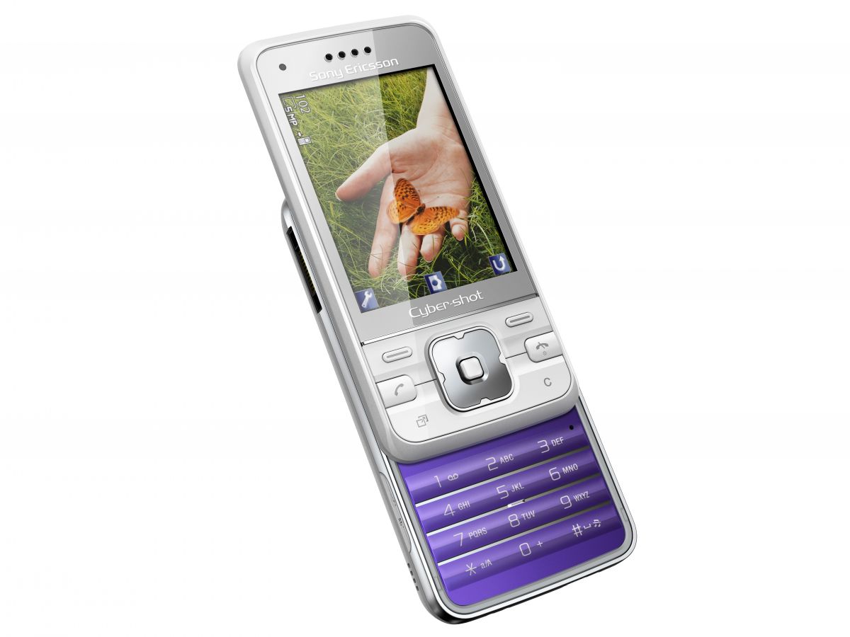 Sony Ericsson C903 thumbnail 3