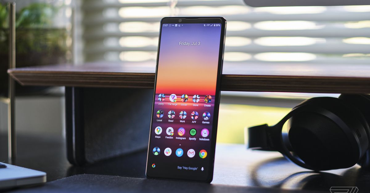 Sony Xperia 1 II thumbnail 2