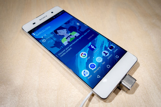 Sony Xperia XA thumbnail 2