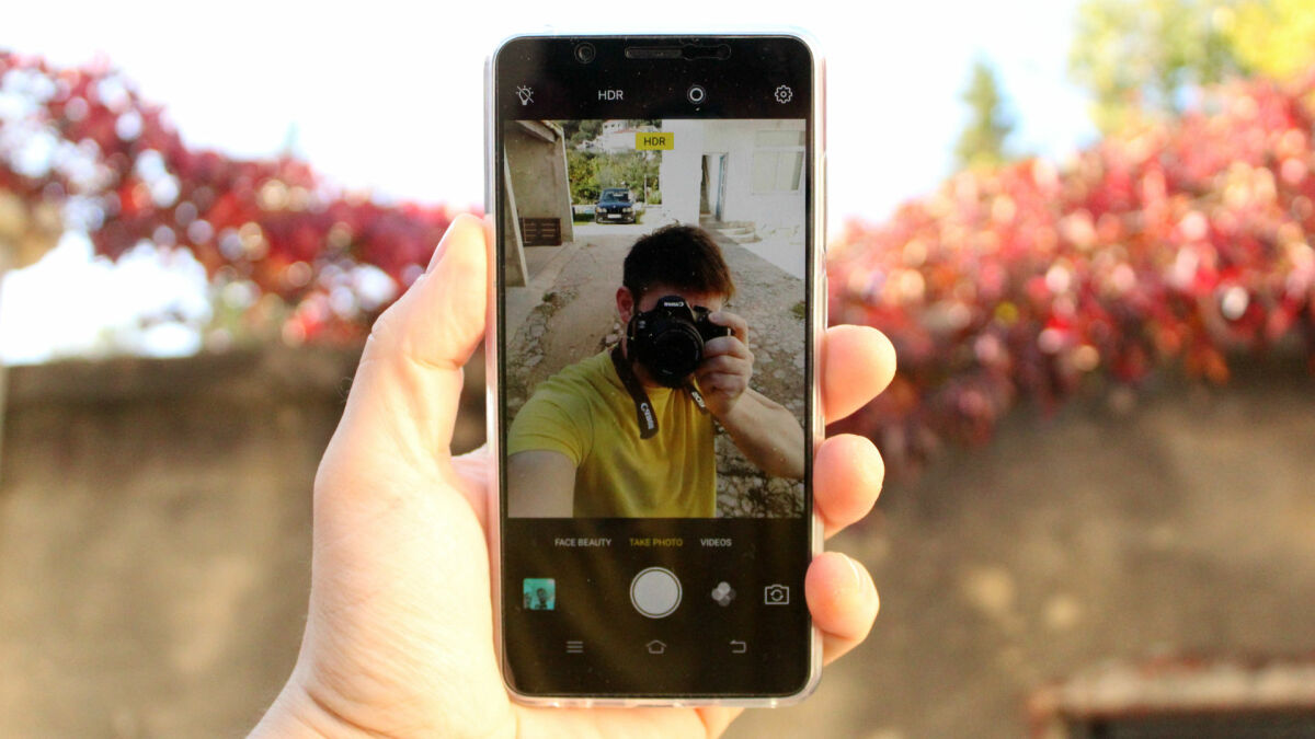 Vivo V7+ thumbnail 4